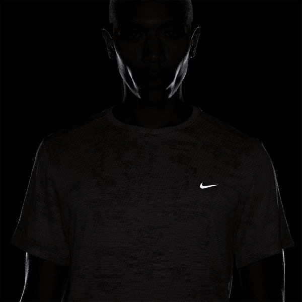 Nike Run Division T-Shirt - Light Bone/Reflective Silver