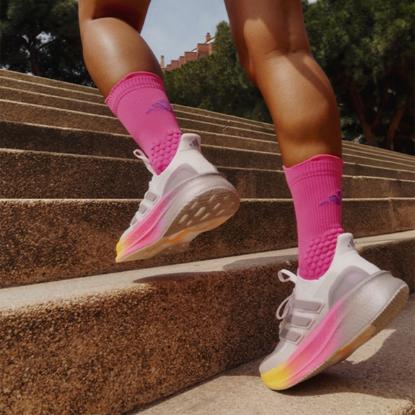adidas Ultraboost 5 - FTW White/Glory Grey/Lucid Pink