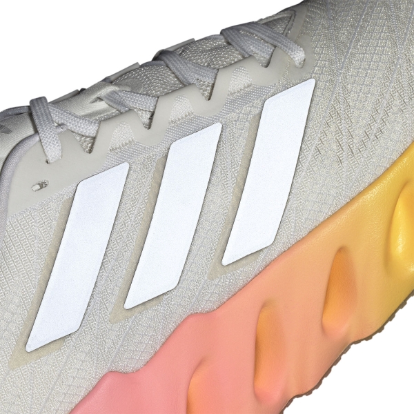 adidas Switch FWD 2 - FTW White/Halo Silver/Spark
