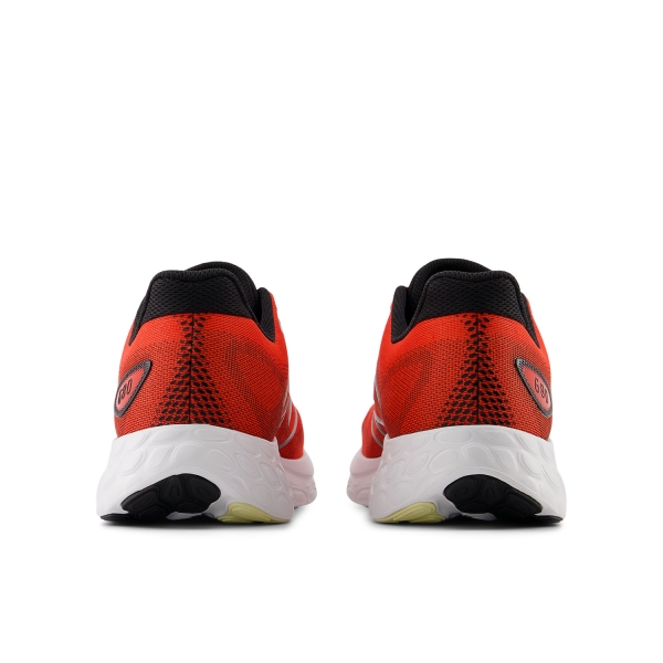 New Balance Fresh Foam 680 v8 - Red