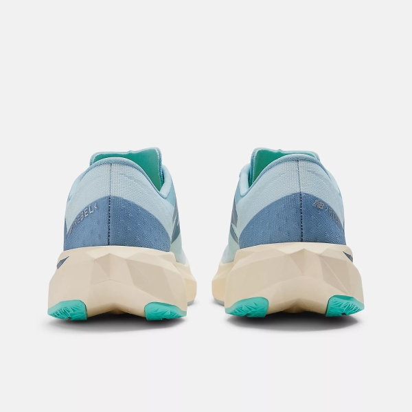 New Balance FuelCell Rebel v4 - Blue