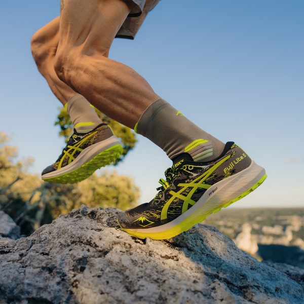 Asics Fuji Lite 5 - Black/Safety Yellow
