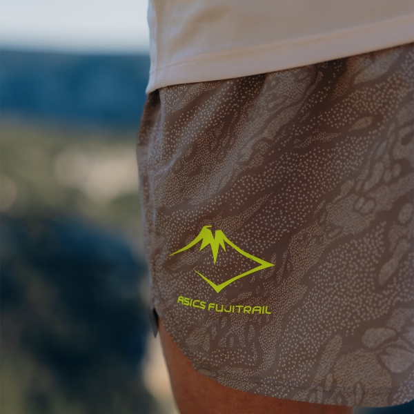 Asics Fujitrail Printed 5in Shorts - Pepper