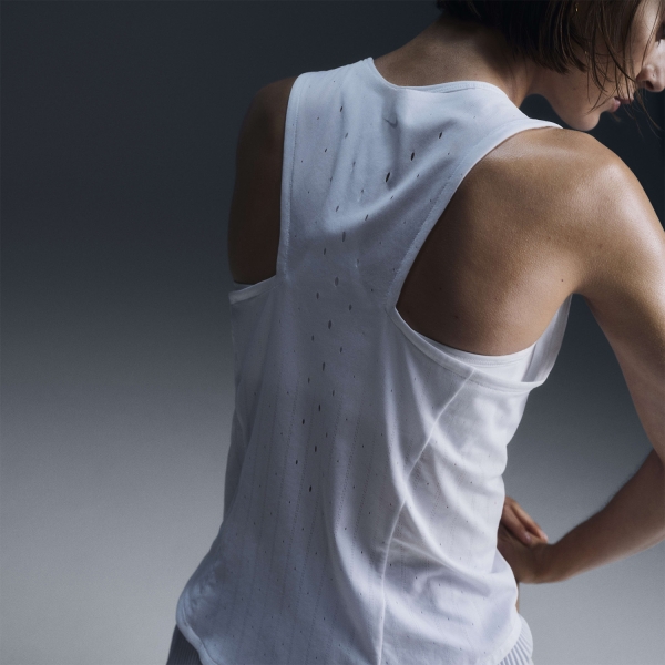 Nike AeroSwift Pro Tank - White/Black