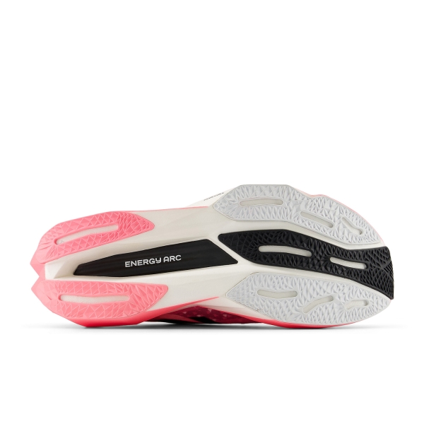 New Balance FuelCell SuperComp Elite v4 - Pink