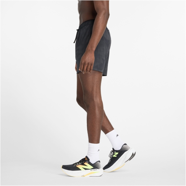 New Balance RC Printed 5in Shorts - Black Multi
