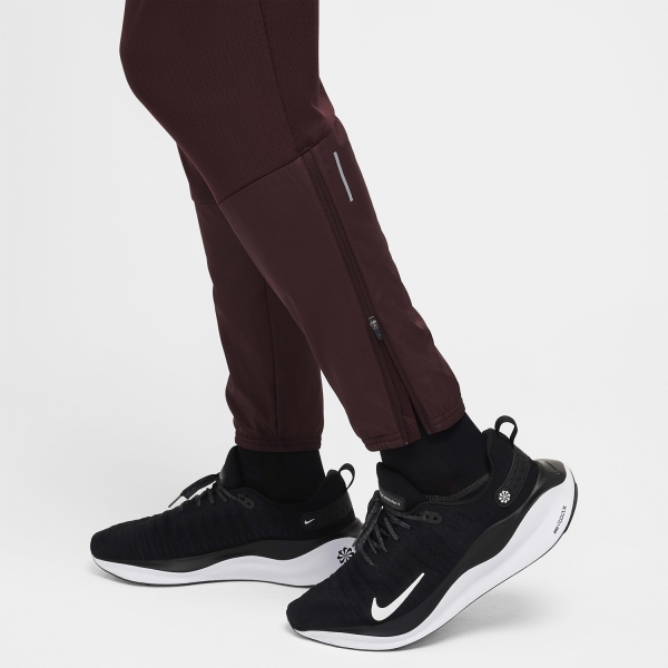 Nike Sphere Challenger Pantalones - Burgundy Crush/Black/Reflective Silver