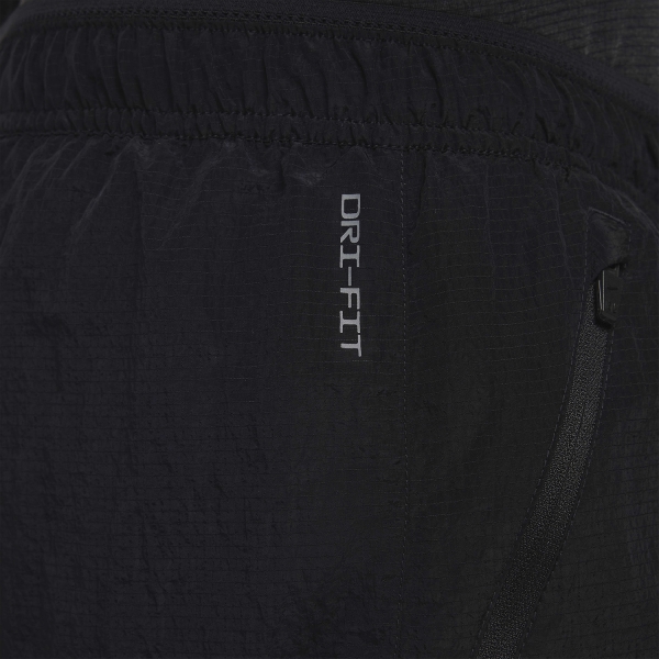 Nike Stride 5in Shorts - Black/Reflective Silver