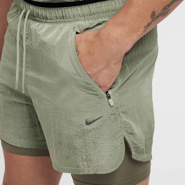 Nike Stride 5in Shorts - Jade Horizon/Reflective Silver