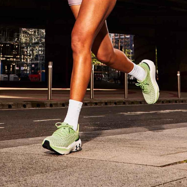 Under Armour Infinite Elite - Morph Green/Retro Green/Black