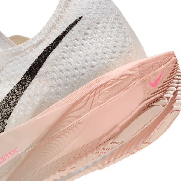 Nike ZoomX Vaporfly Next% 3 - Sail/Black/Crimson Tint/Guava Ice