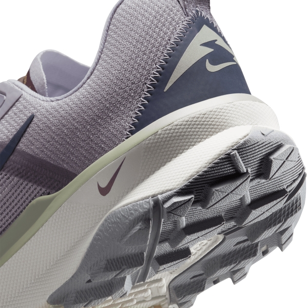 Nike React Terra Kiger 9 - Cement Grey/Armory Navy/Jade Horizon