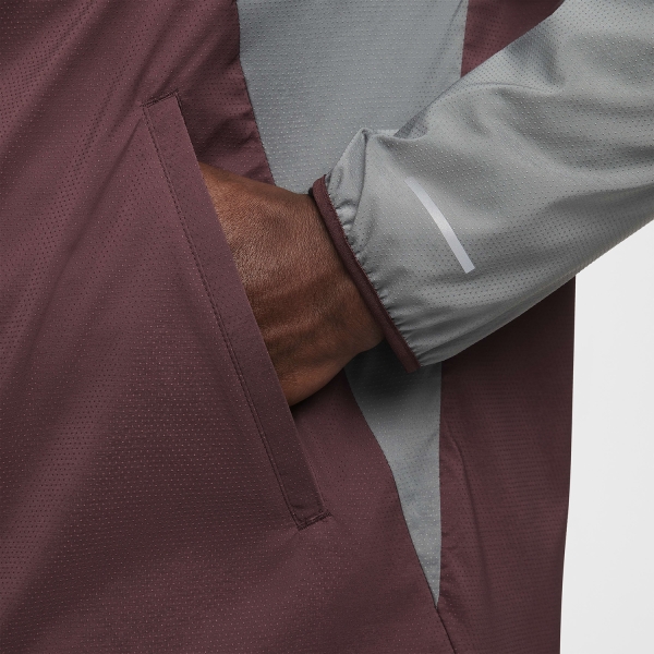 Nike Light Windrunner Jacket - Dark Raisin/Reflective Silver