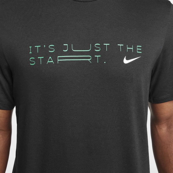 Nike Rise 365 Kipchoge Camiseta - Black/Stadium Green/Reflective Silver