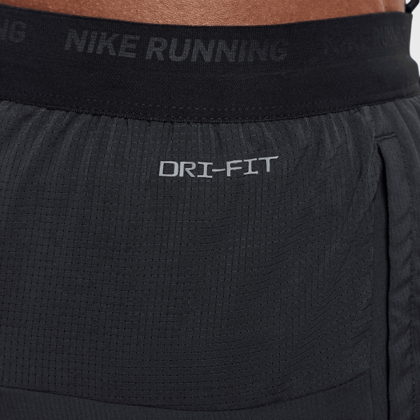 Nike Stride Kipchoge 5in Shorts - Black/Stadium Green