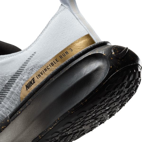 Nike ZoomX Invincible Run Flyknit 3 PRM - White/Black/Dark Smoke Grey/Light Smoke Grey