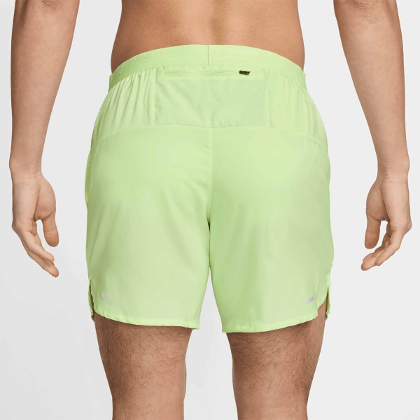 Nike Dri-FIT Stride 7in Pantaloncini - Barely Volt/Reflective Silver