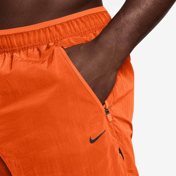 Nike Stride 5in Shorts - Safety Orange/Black/Reflective Black
