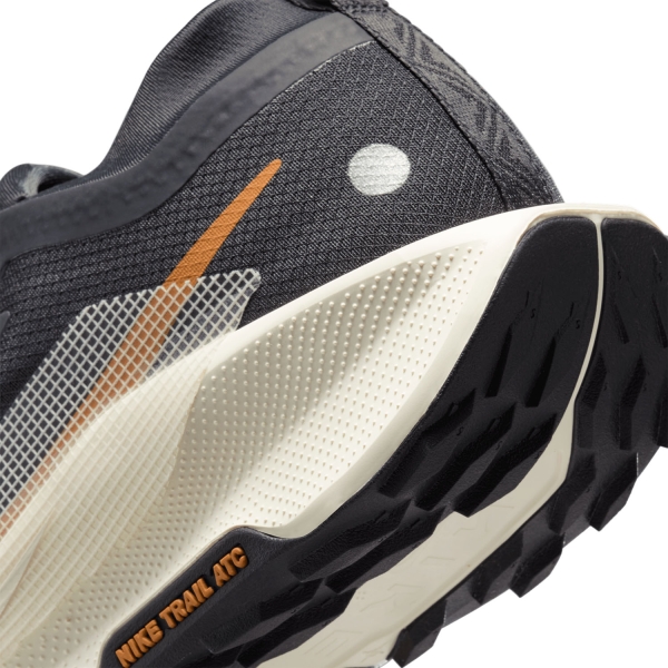 Nike ReactX Pegasus Trail 5 GTX - Off Noir/Pale Ivory/Black/Monarch