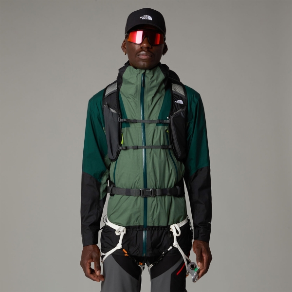 The North Face Trail Lite Speed 30 Backpack - TNF Black/Asphalt Grey