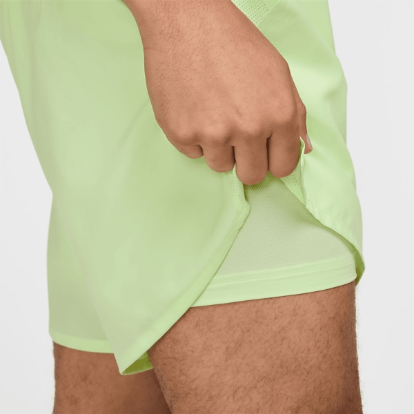 Nike Challenger 2 in 1 5in Shorts - Barely Volt/Reflective Silver