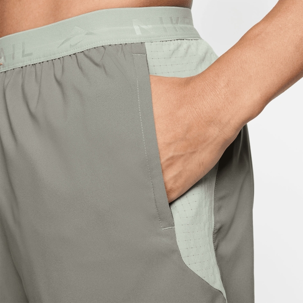 Nike Dri-FIT 6in Shorts - Light Army/Jade Horizon/Black