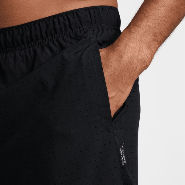 Nike Challenger Breathe 7in Pantaloncini - Black/Reflective Silver