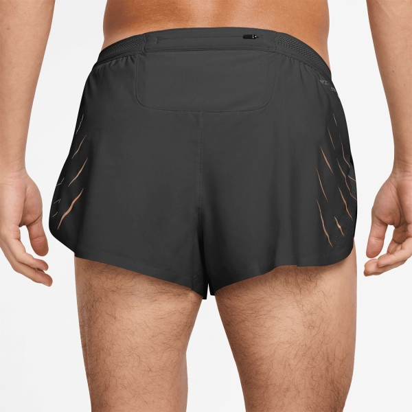Nike Dri-FIT ADV AeroSwift X Jakob 2in Pantaloncini - Black/Metallic Gold