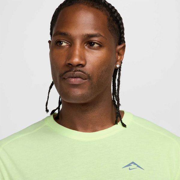 Nike Dri-FIT ADV Solar Chase T-Shirt - Barely Volt/Black