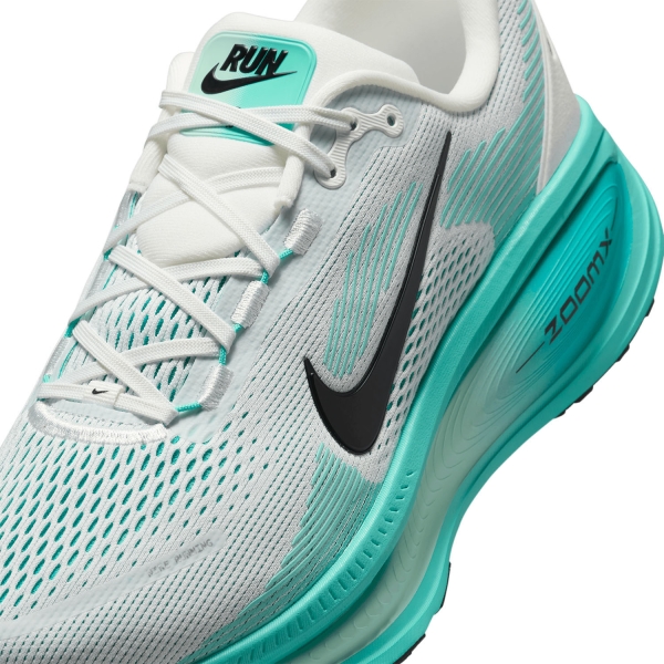 Nike Vomero 18 - Summit White/Black/Dusty Cactus