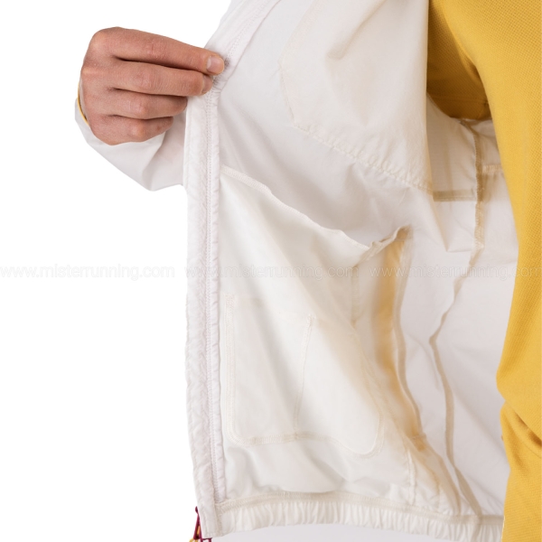 Under Armour Launch Trail Jacket - Stone/Sandstorm/Reflective
