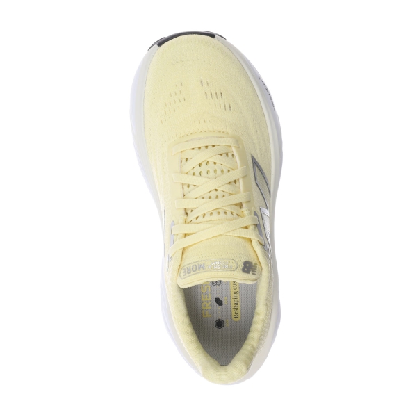 New Balance Fresh Foam X More v5 - Parchment