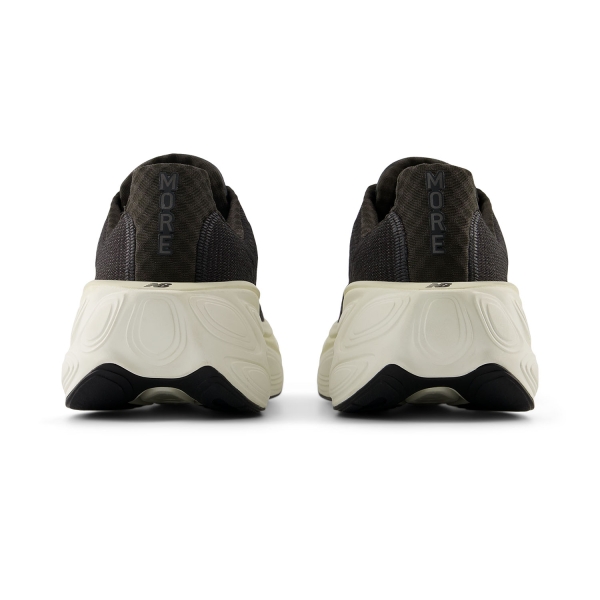 New Balance Fresh Foam X More v5 - Black Cement