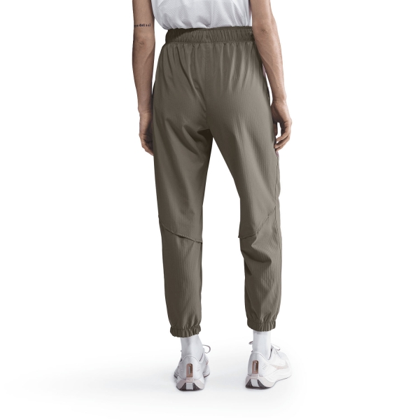 Nike Dri-FIT Fast Pro Pantalones - Mink Brown/Reflective Silver