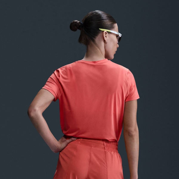 Nike Dri-FIT One Swoosh Maglietta - Magic Ember