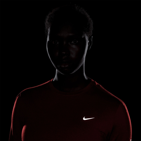 Nike Dri-FIT Swift Maglia - Light Crimson/Reflective Silver
