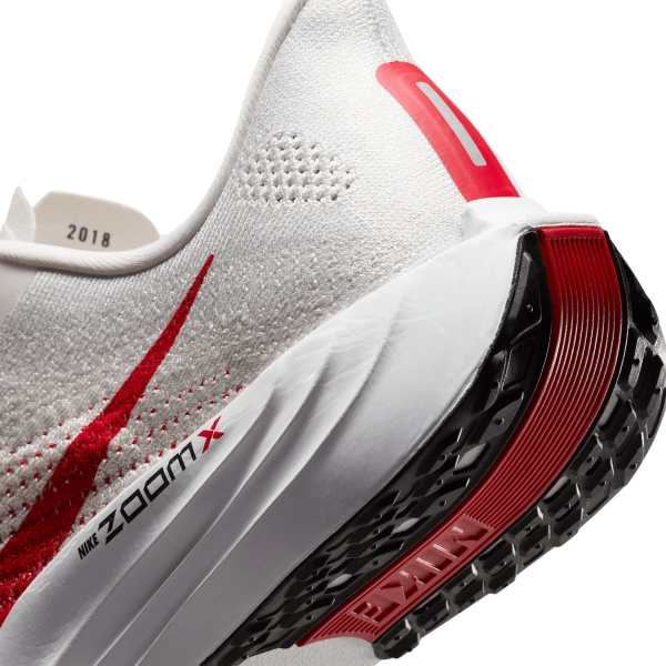 Nike Pegasus Plus - Platinum Tint/University Red Phantom