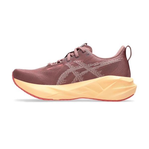 Asics Novablast 5 - Rubble Red/Fawn