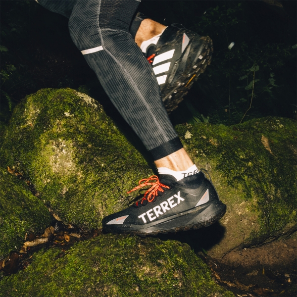 adidas Terrex Agravic GTX - Core Black/Grey Two/Semi Impact Orange