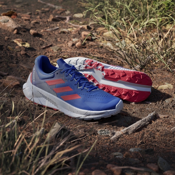 adidas Terrex Soulstride Flow - Dash Grey/Pure Ruby/Semi Lucid Blue