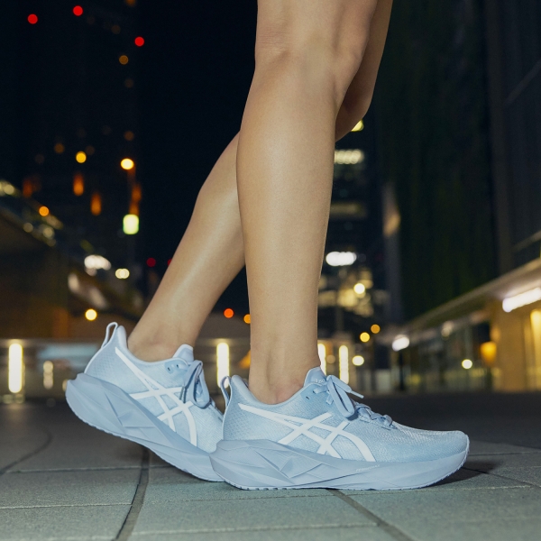 Asics Novablast 5 Lite-Show - Lite Show/Light Blue