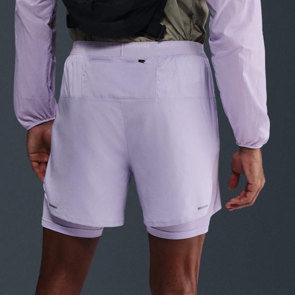 Nike Dri-FIT Stride Hybrid 2 in 1 5in Pantaloncini - Hydrangeas/Reflective Silver