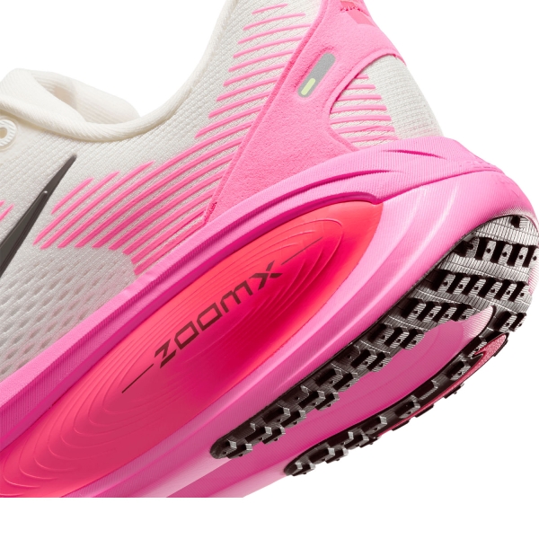 Nike Vomero 18 CM - Sail/Sequoia/Hyper Pink