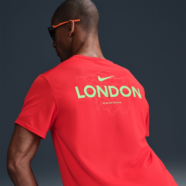 Nike City Miler T-Shirt - Light Crimson