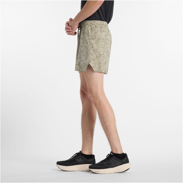 New Balance RC Printed 5in Pantaloncini - Arid Stone