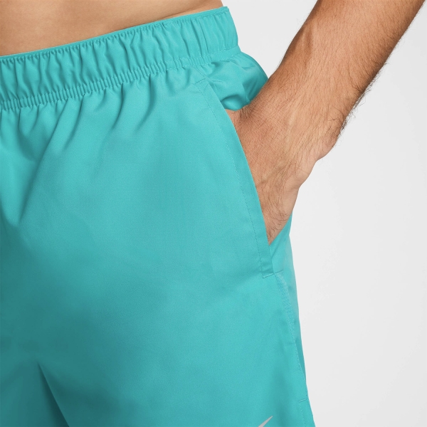 Nike Challenger 5in Pantaloncini - Dusty Cactus/Reflective Silver