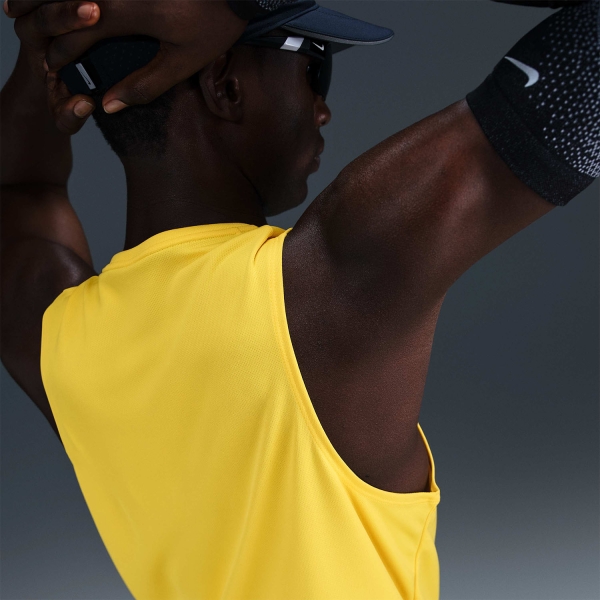 Nike Run Energy Miler Canotta - Lightening