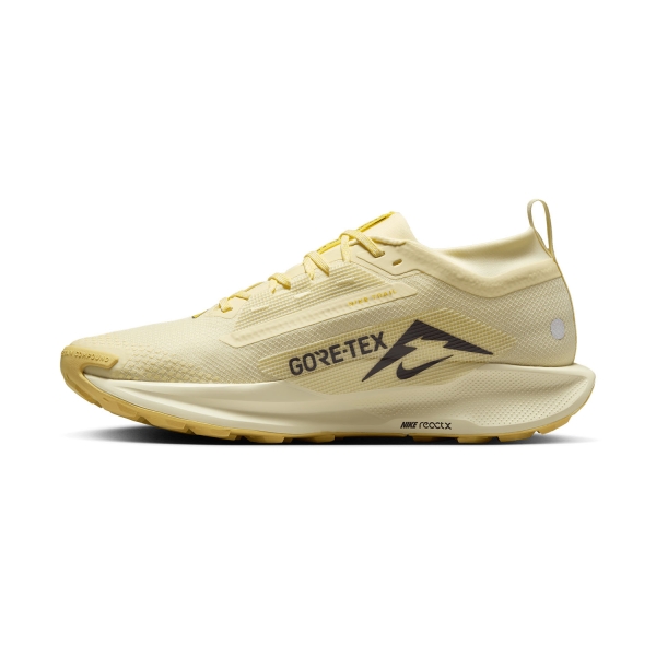Nike ReactX Pegasus Trail 5 GTX - Alabaster/Medium Ash/Saturn Gold