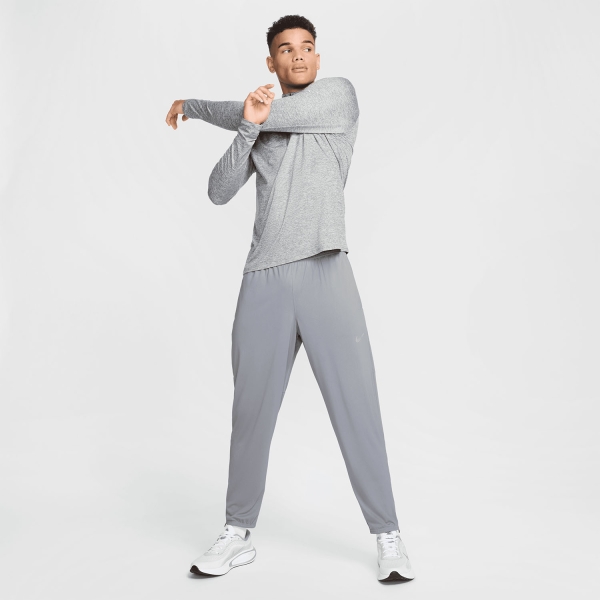 Nike Dri-FIT Challenger Pantalones - Smoke Grey/Reflective Silver