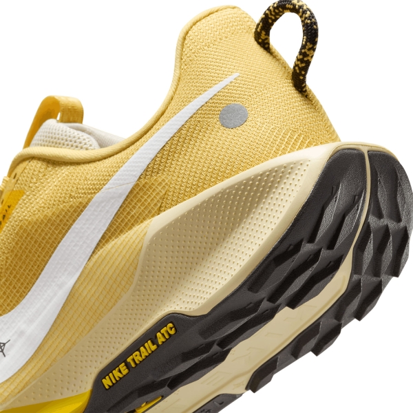 Nike ReactX Pegasus Trail 5 - Saturn Gold/White/Lightening/Alabaster